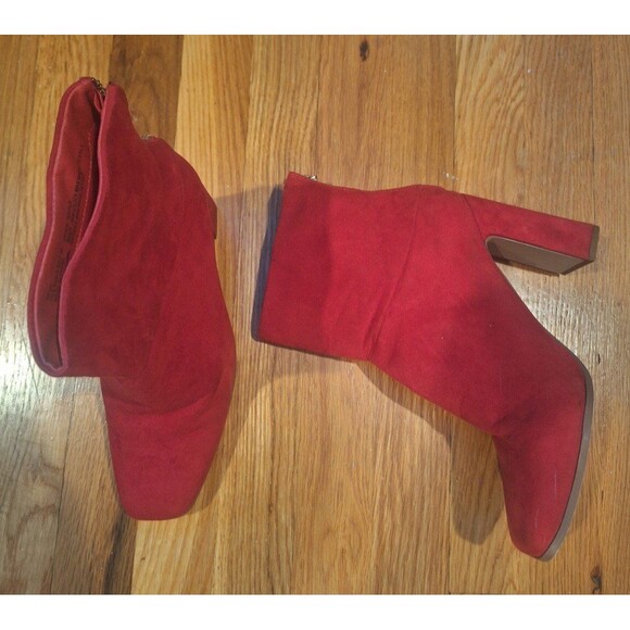 Womens ShoeDazzle red heeled booties size 8.5. - Picture 1 of 6
